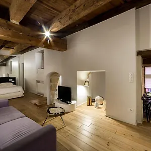 La Miroirs - Plein Coeur Du Vieux Apartment